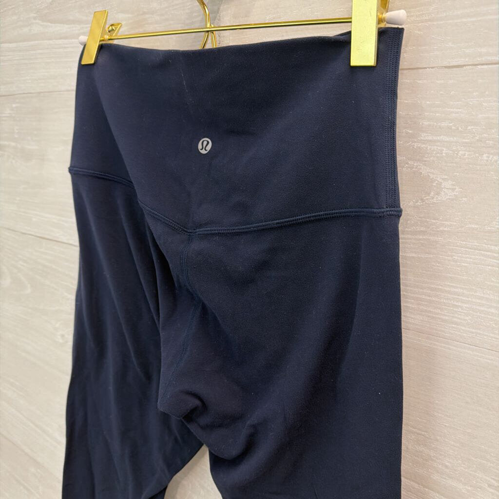 Lululemon Navy Cropped Leggings 6