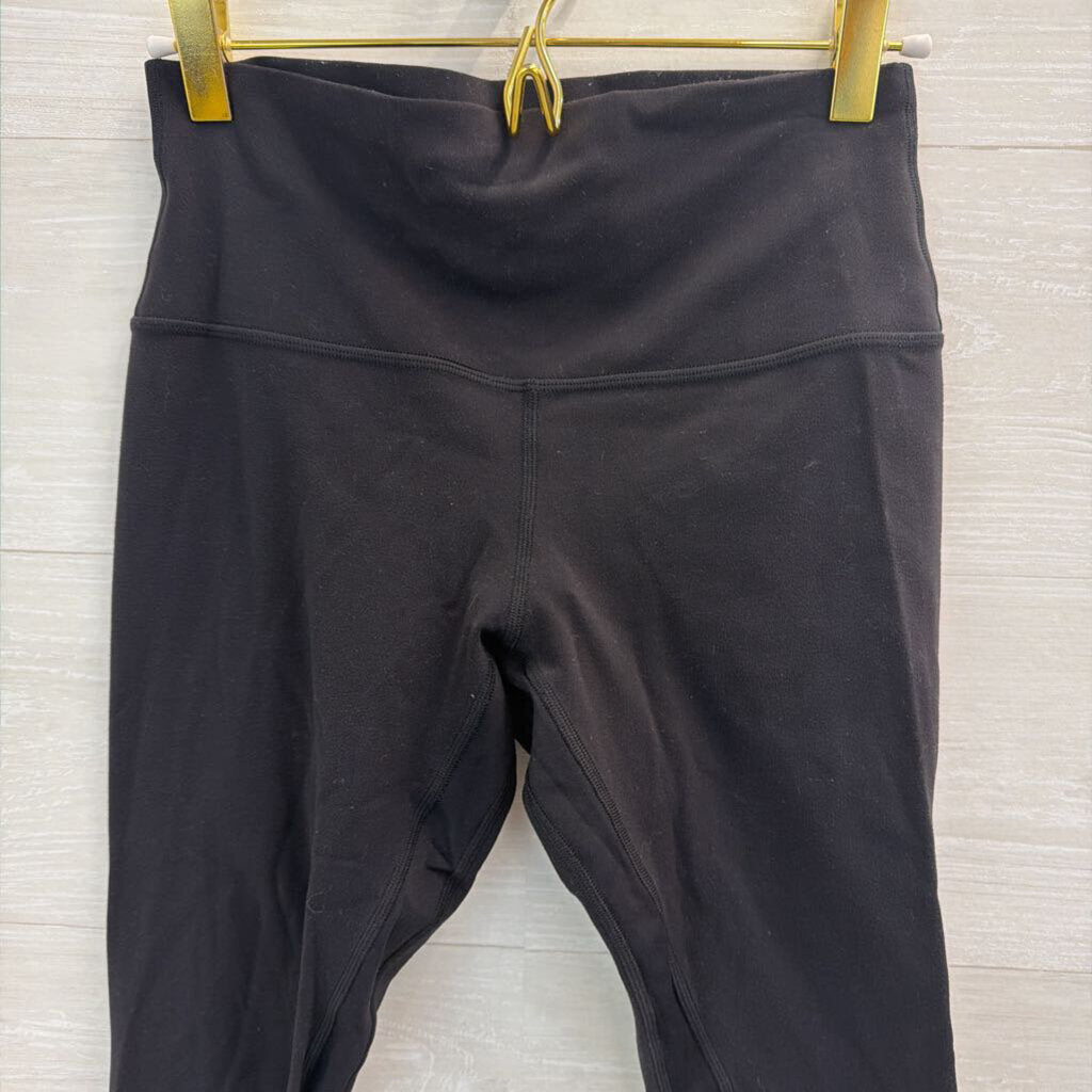 Lululemon Black Cropped Leggings 6