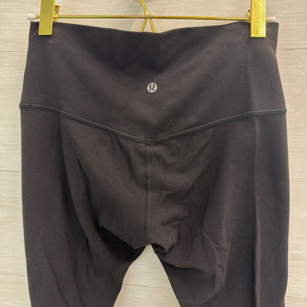 Lululemon Black Cropped Leggings 6