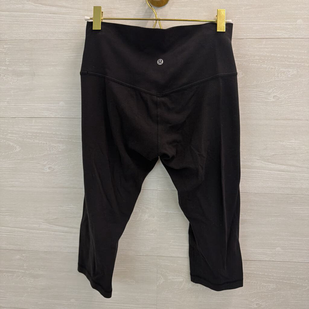 Lululemon Black Cropped Leggings 6