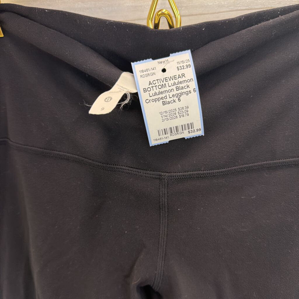 Lululemon Black Cropped Leggings 6