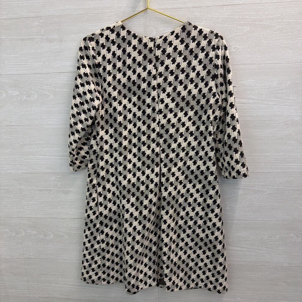 Just Taylor Black/ Cream Houndstooth Textured Print Long Sleeve Dress 10