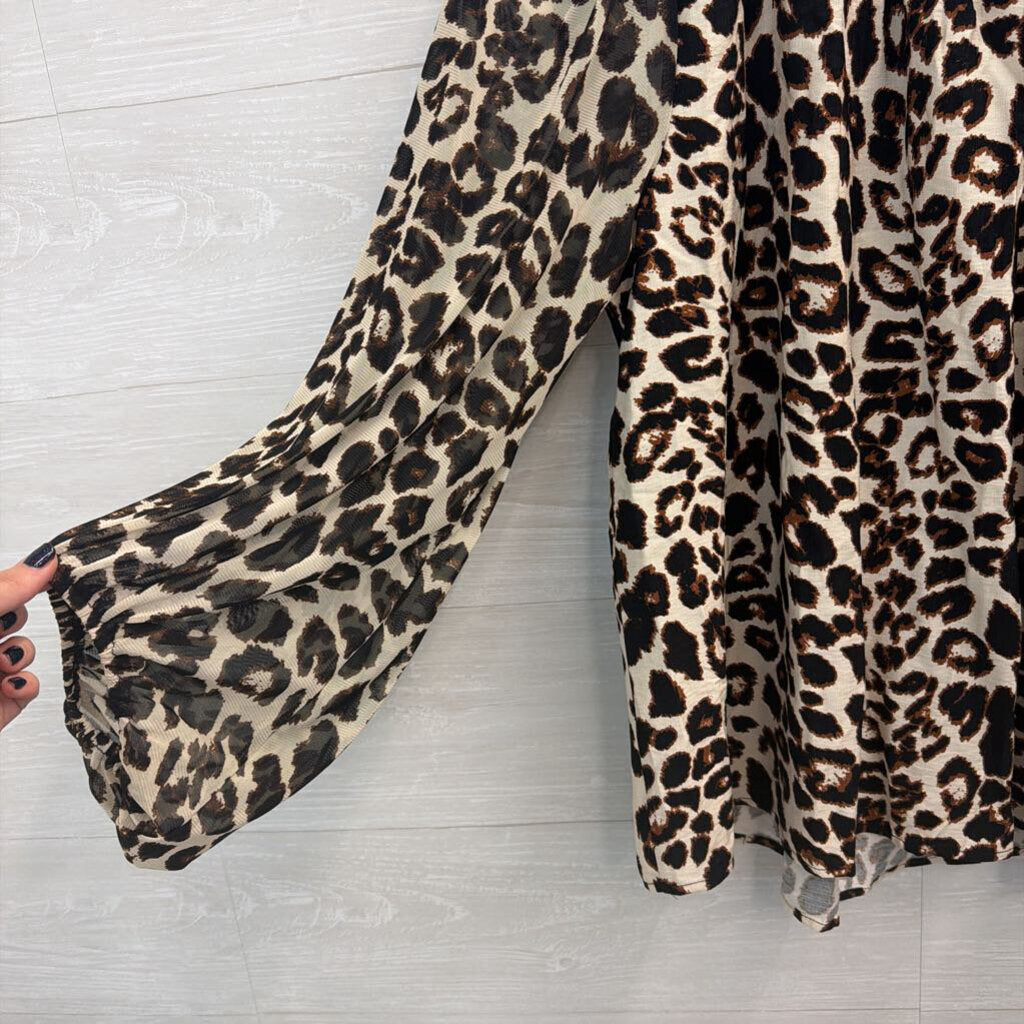 Jodifl Cream/ Brown Leopard Print Long Sleeve Top Large