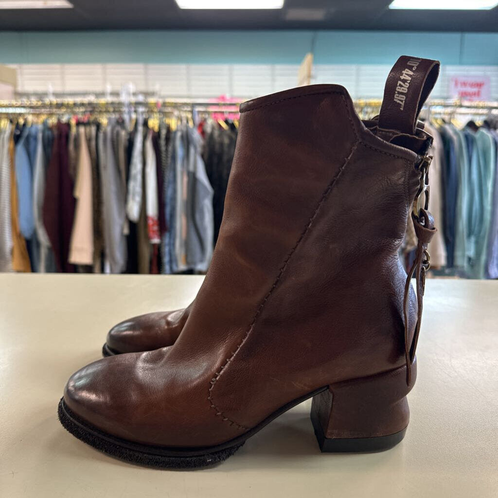 AS 98 Brown Leather Heeled Calf Boots 39