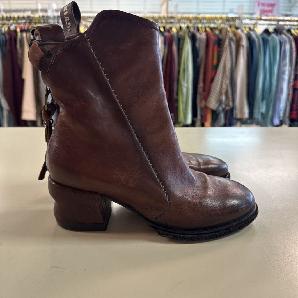 AS 98 Brown Leather Heeled Calf Boots 39