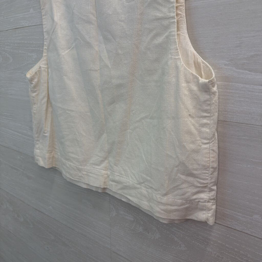 Abercrombie & Fitch White Square Neck Cropped Tank Medium