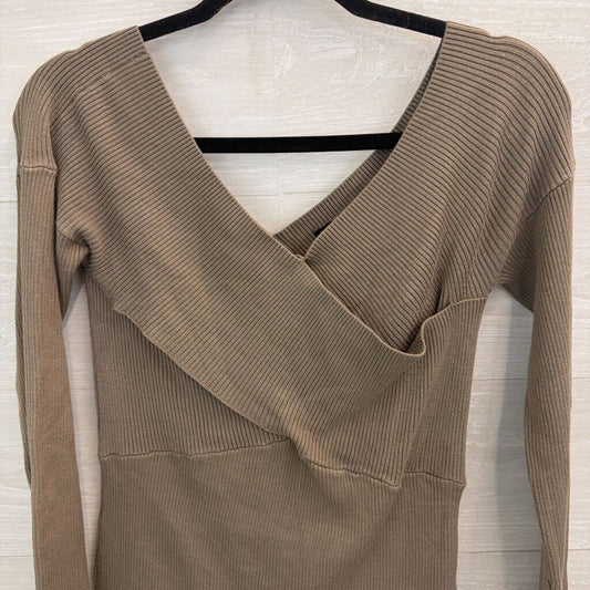 525 America Brown Ribbed Off Shoulder Long Sleeve Top Medium