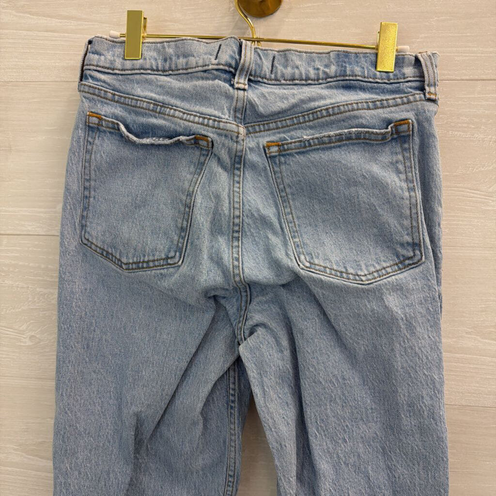 Abercrombie and Fitch Light Wash The Straight Mid Rise Jeans 6