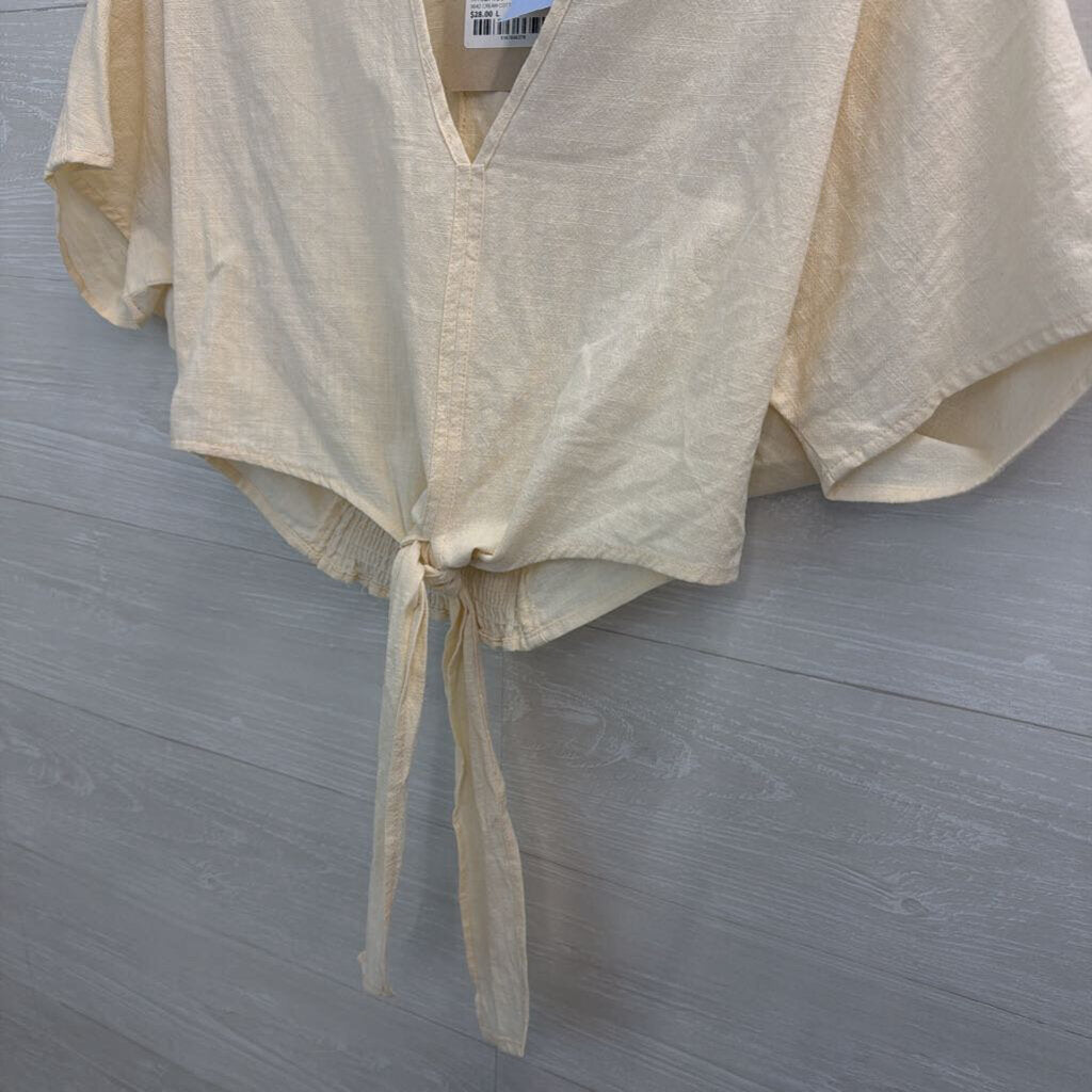 Fav Lux Cream Short Sleeve Cropped Tie Front Top Large