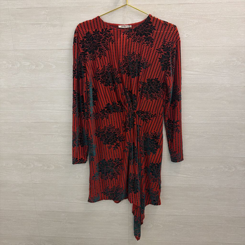 Zara Red/ Green Velvet Print Long Sleeve Dress Large