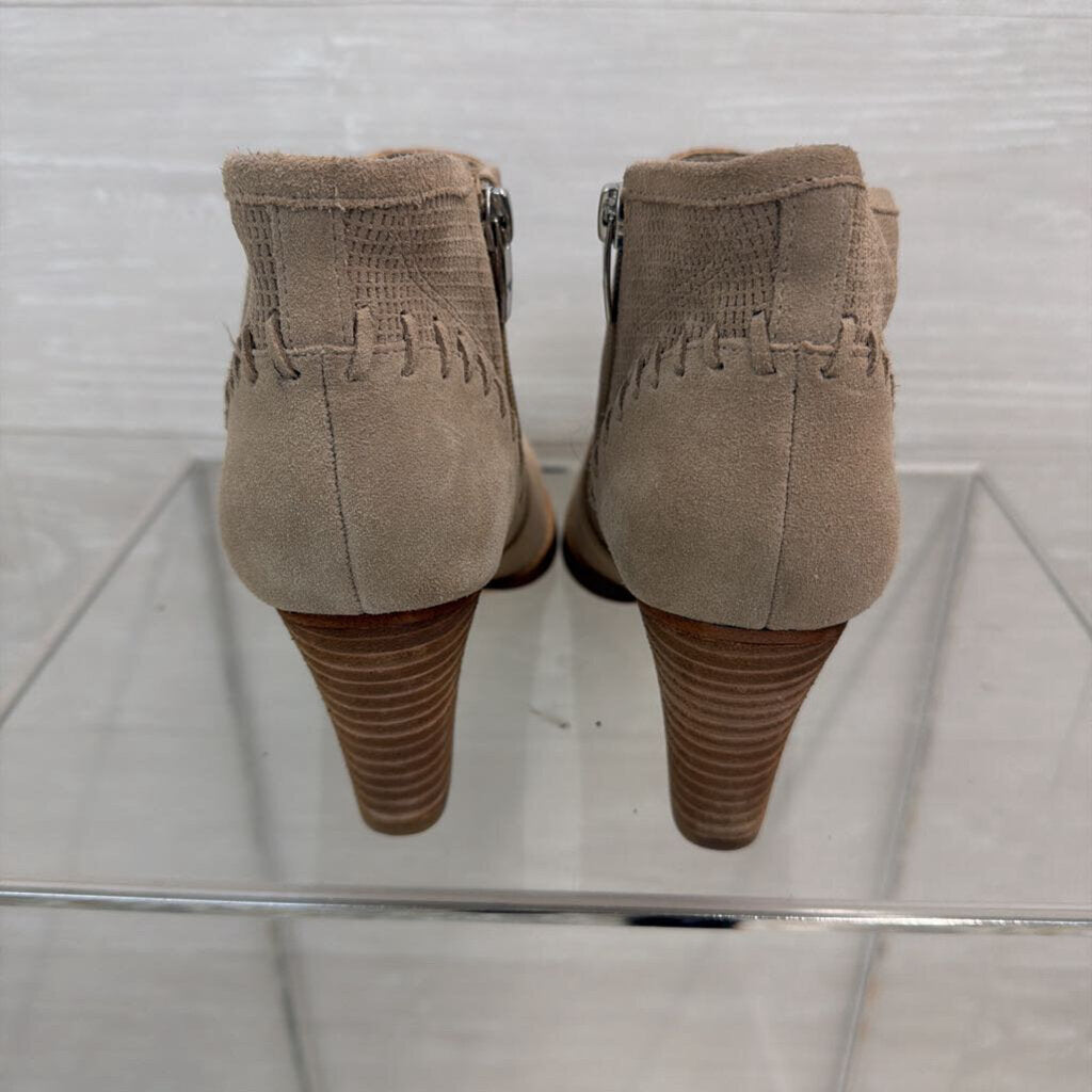 Marc Fisher Grey Suede Cadis Ankle Booties 7.5