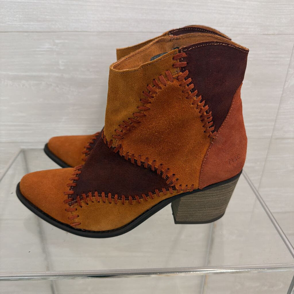 Musse and Cloud Brown Leather Patched Ankle Booties 8