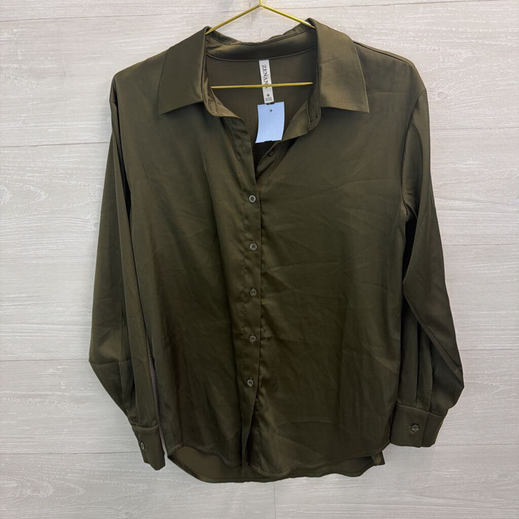 Zenana Green Silky Long Sleeve Button Down Top Medium