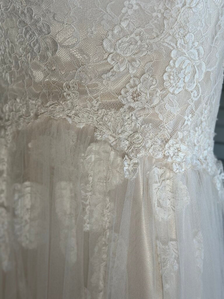 Stella York Lace V-Neck Fitted Dress 12