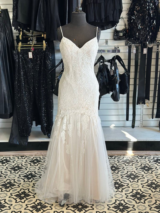 Stella York Lace V-Neck Fitted Dress 12