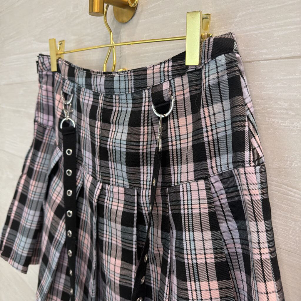 Hot Topic Black/ Pink Plaid Chain Detail Mini Skirt Small