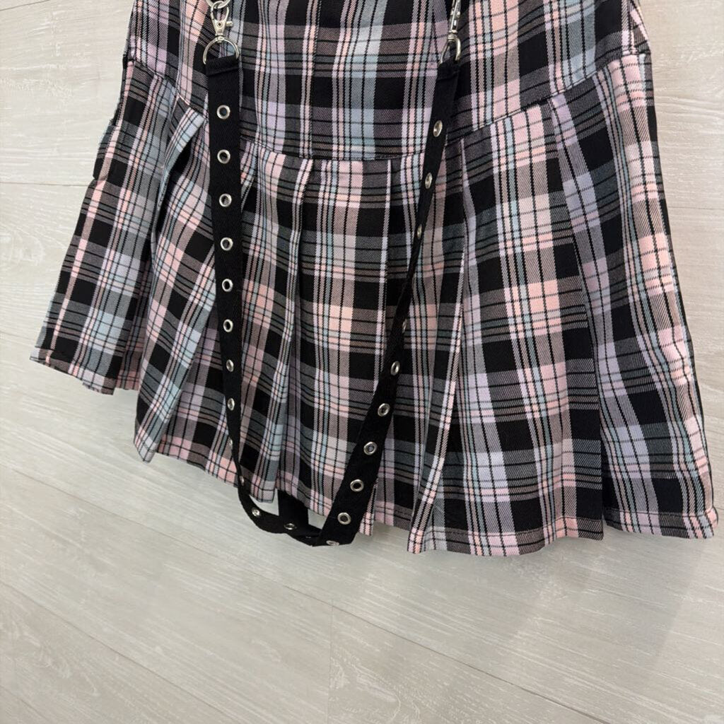 Hot Topic Black/ Pink Plaid Chain Detail Mini Skirt Small