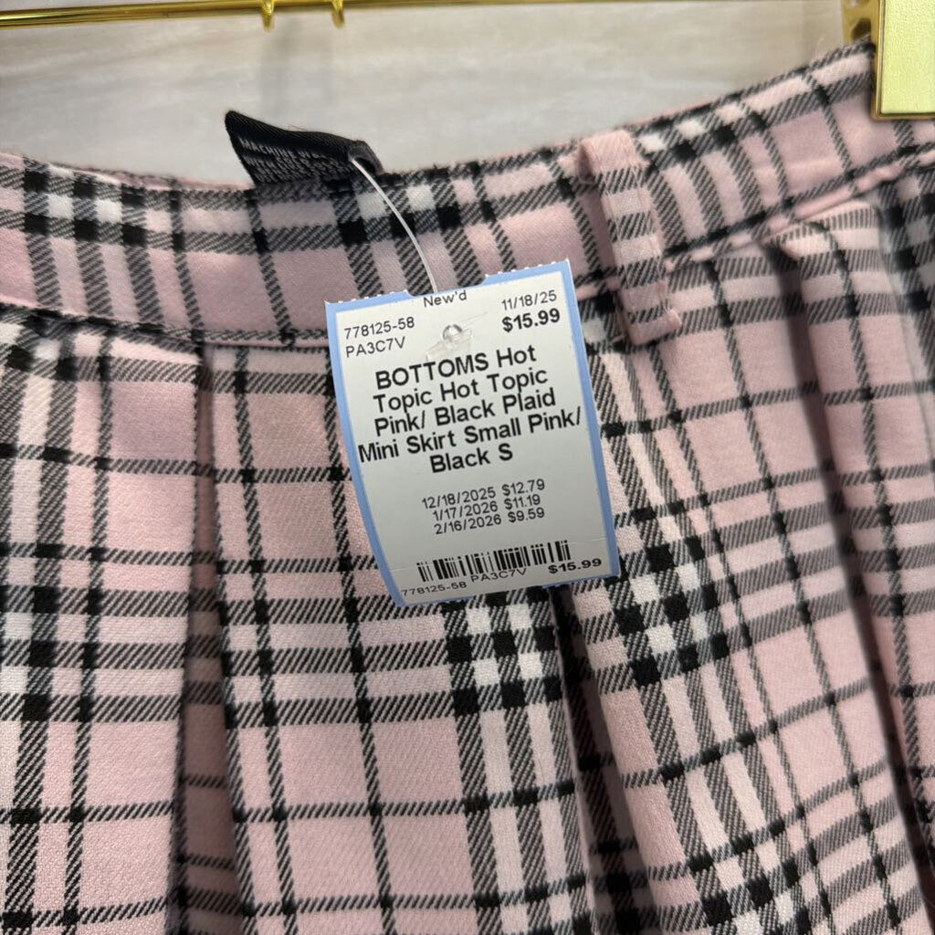 Hot Topic Pink/ Black Plaid Mini Skirt Small