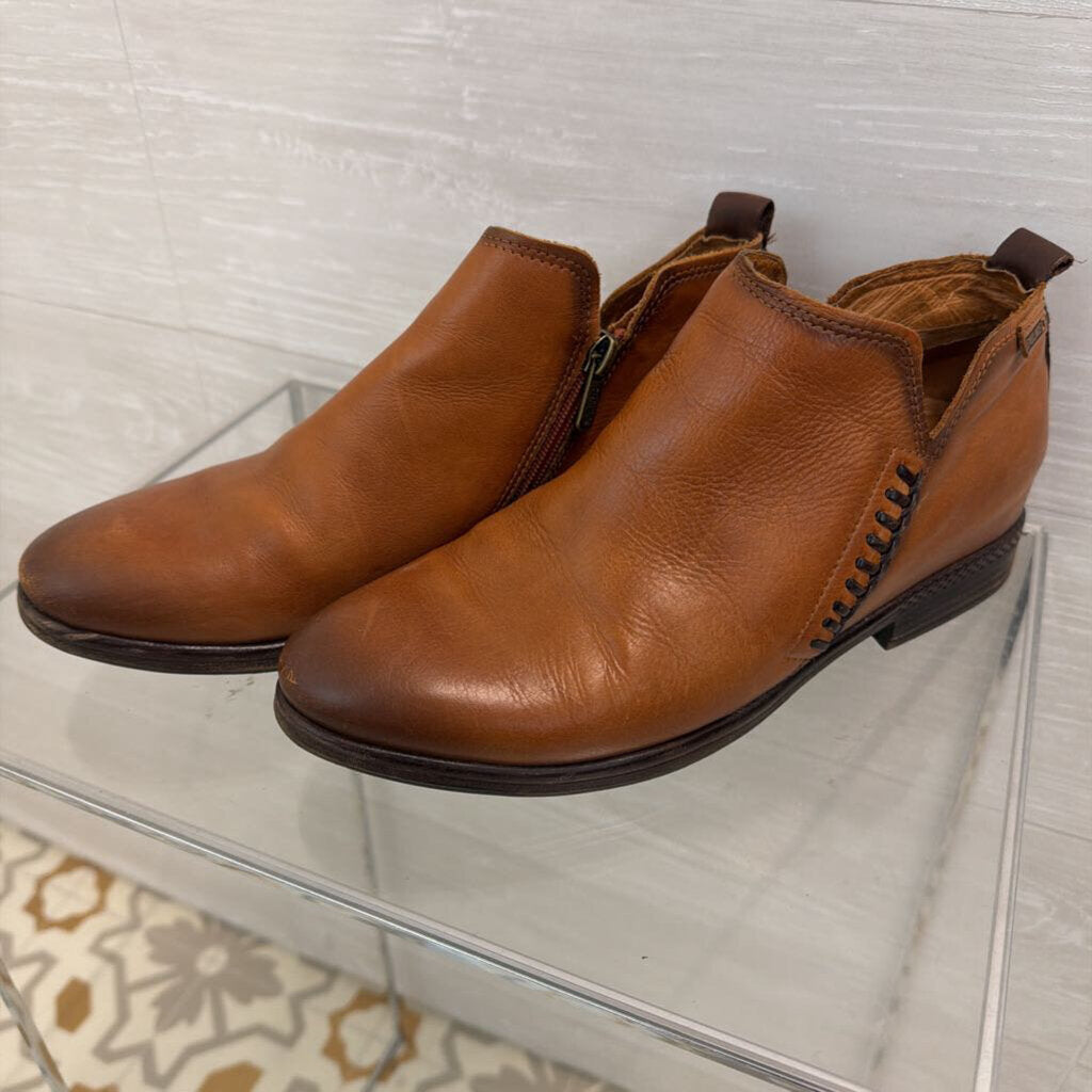 Pikolinos Ordino Brown Leather Ankle Booties 40