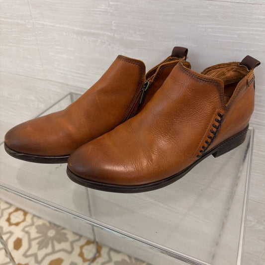 Pikolinos Ordino Brown Leather Ankle Booties 40