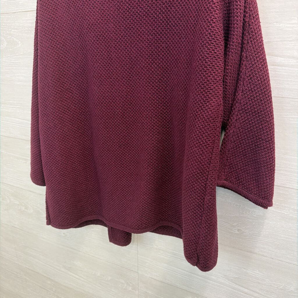 JM Collection Purple Shimmer Brooch Long Sleeve Sweater Medium