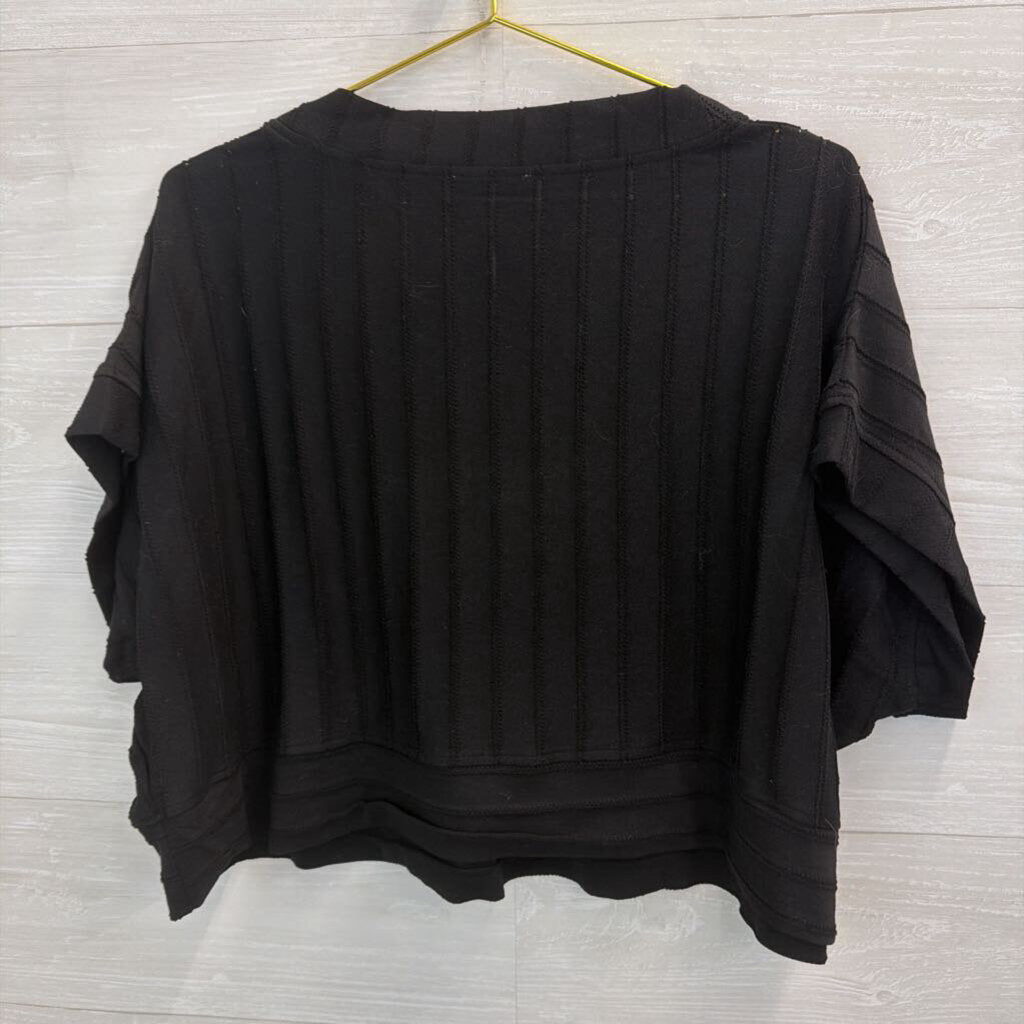 Umgee Black Cropped Short Sleeve Boxy Top Medium