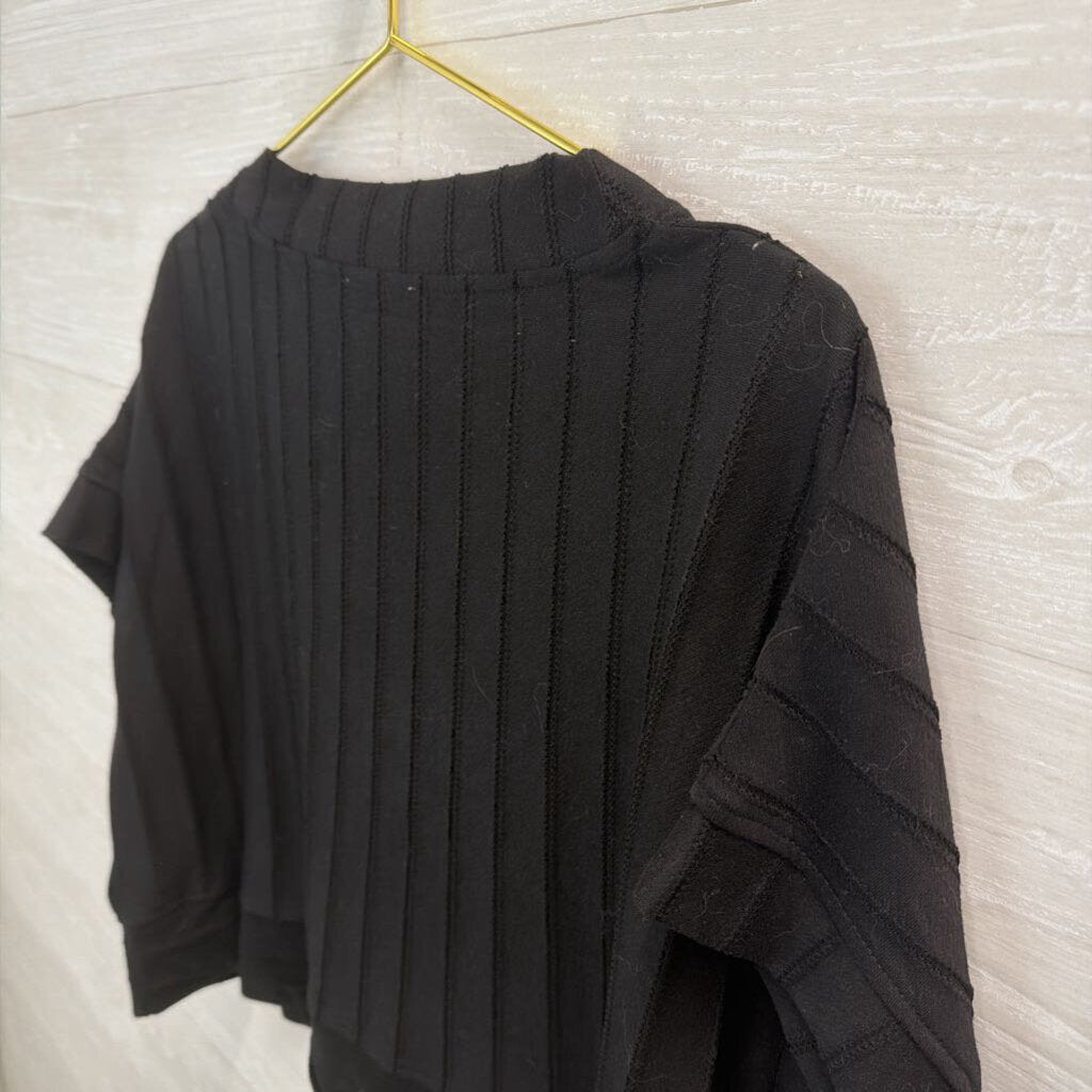 Umgee Black Cropped Short Sleeve Boxy Top Medium