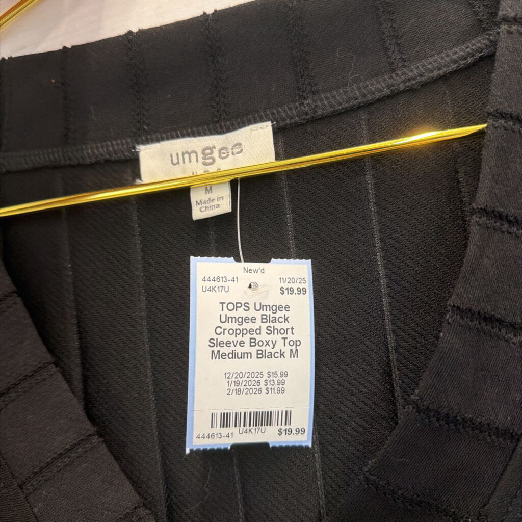 Umgee Black Cropped Short Sleeve Boxy Top Medium