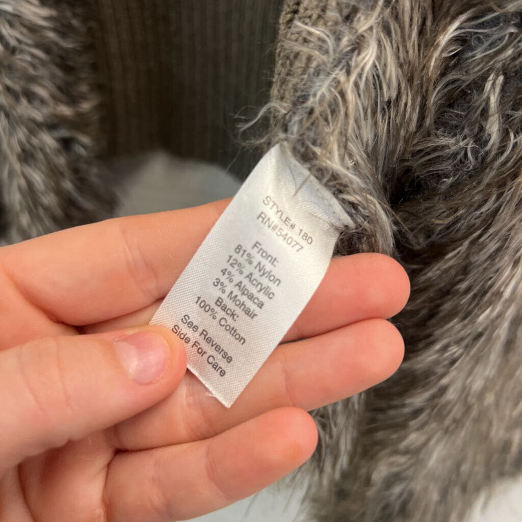 Cabi Soft Grey Faux Fur/ Knit Vest Small