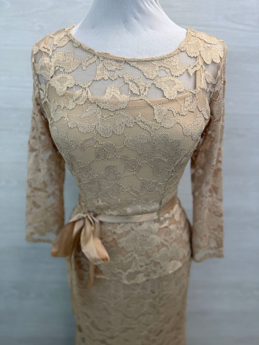 Leslie Fay Gold Lace Long Sleeve Tie Waist Long Formal Dress 6