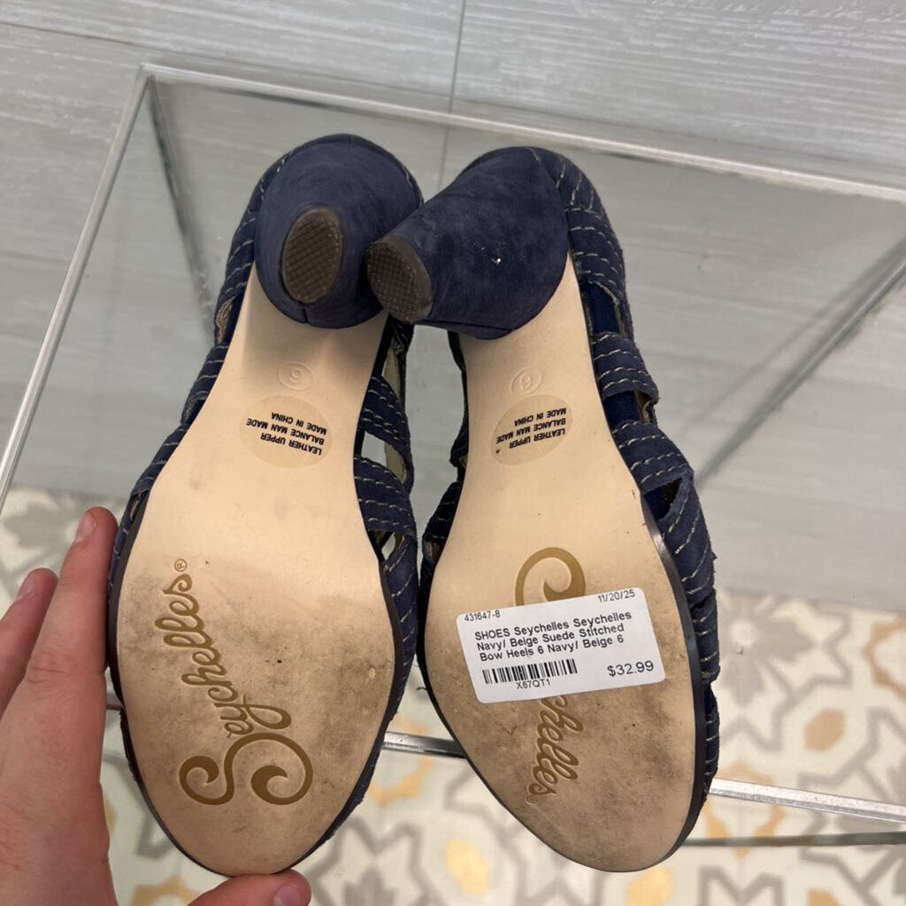 Seychelles Navy/ Beige Suede Stitched Bow Heels 6
