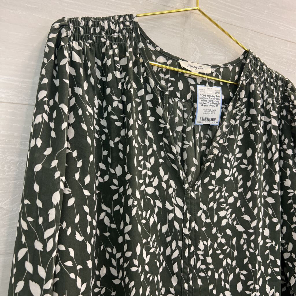 Monday Fun Green/ White Print Long Sleeve Top Medium
