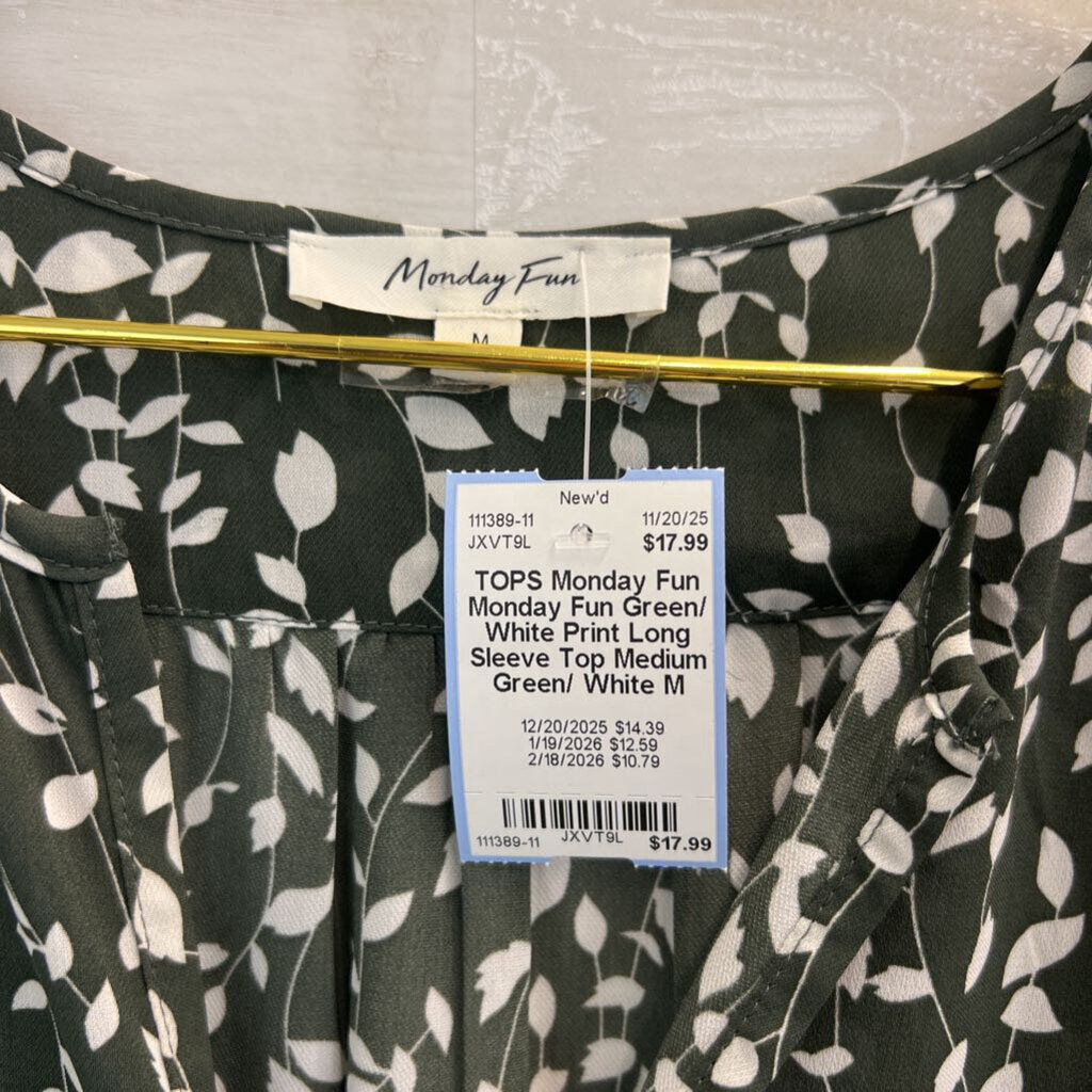 Monday Fun Green/ White Print Long Sleeve Top Medium