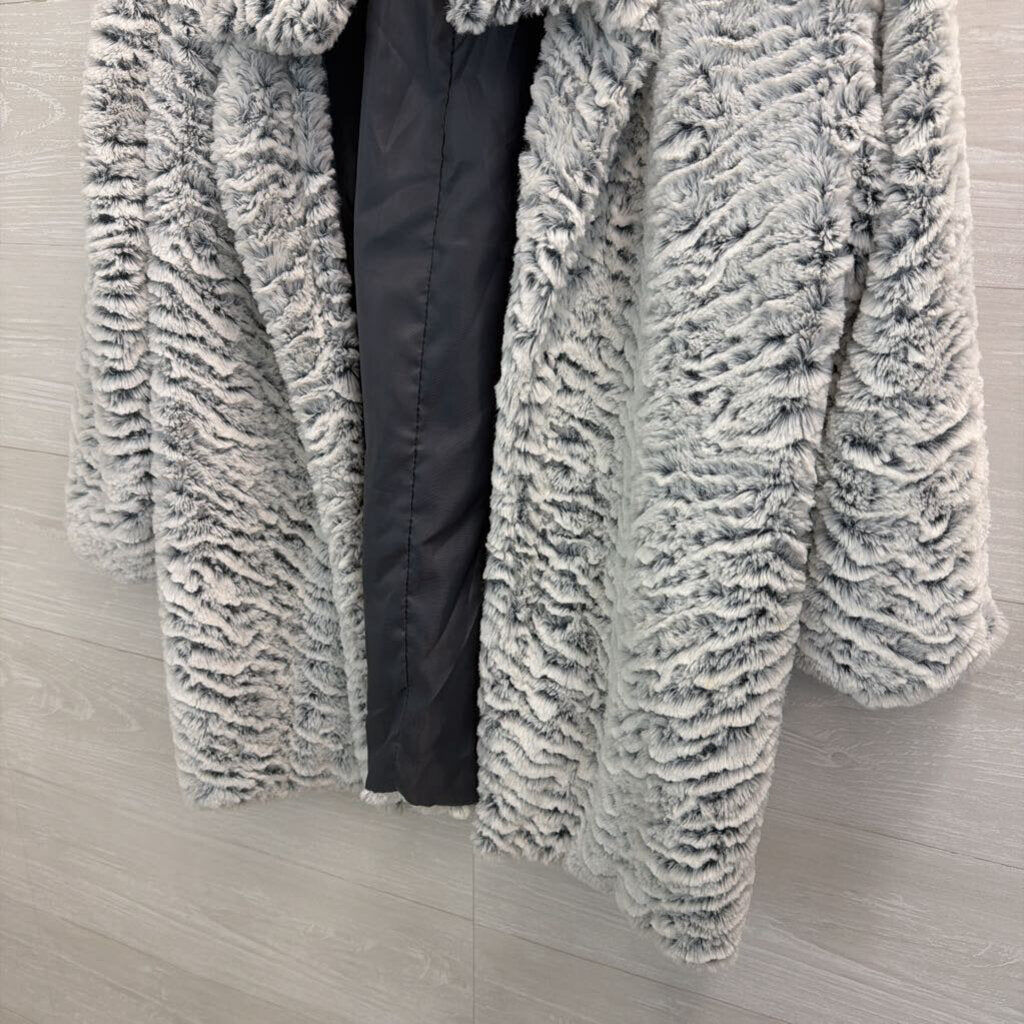 Moka Sport Blue/ White Soft Faux Fur Open Front Jacket Large