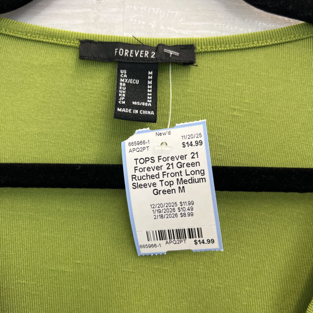 Forever 21 Green Ruched Front Long Sleeve Top Medium