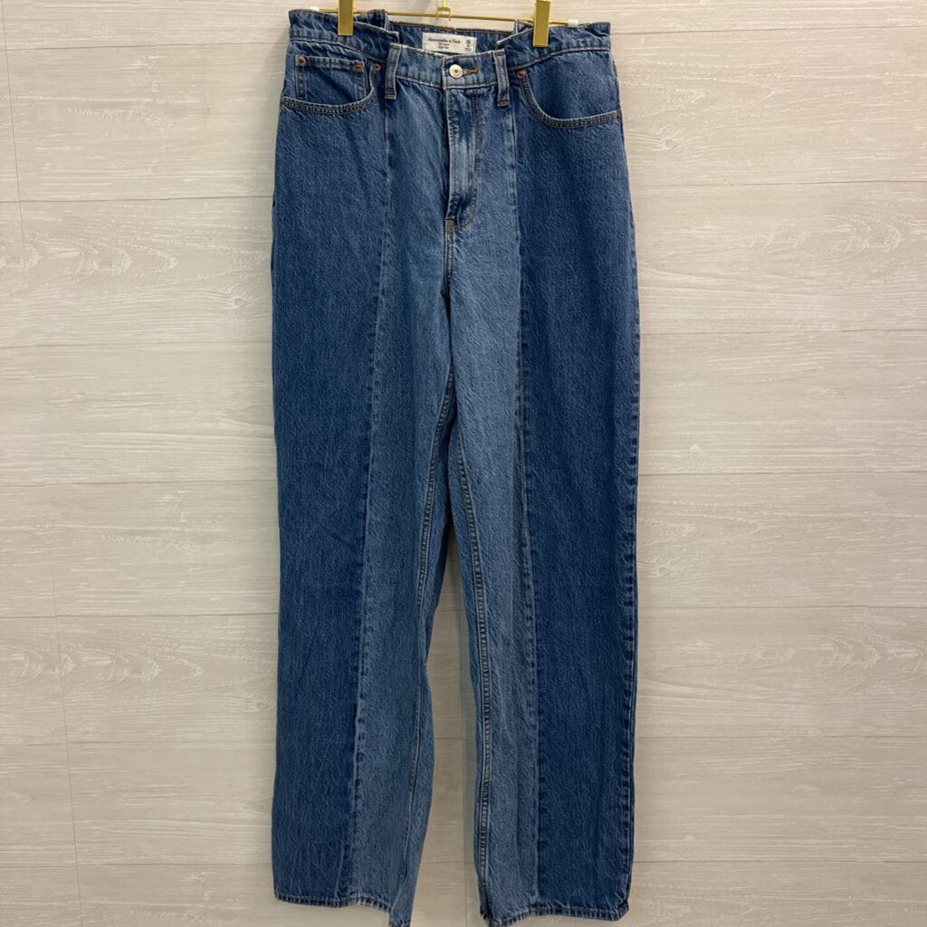 Abercrombie and Fitch The Loose High Rise Jeans 28 Long