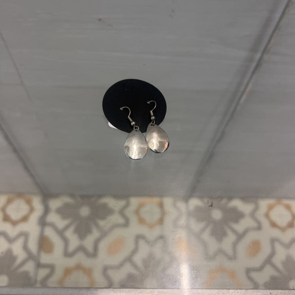 Silver Toned Teardrop Earrings