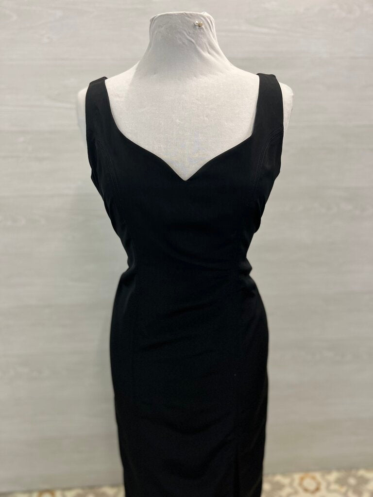 Black Sleeveless Long Formal Dress Medium