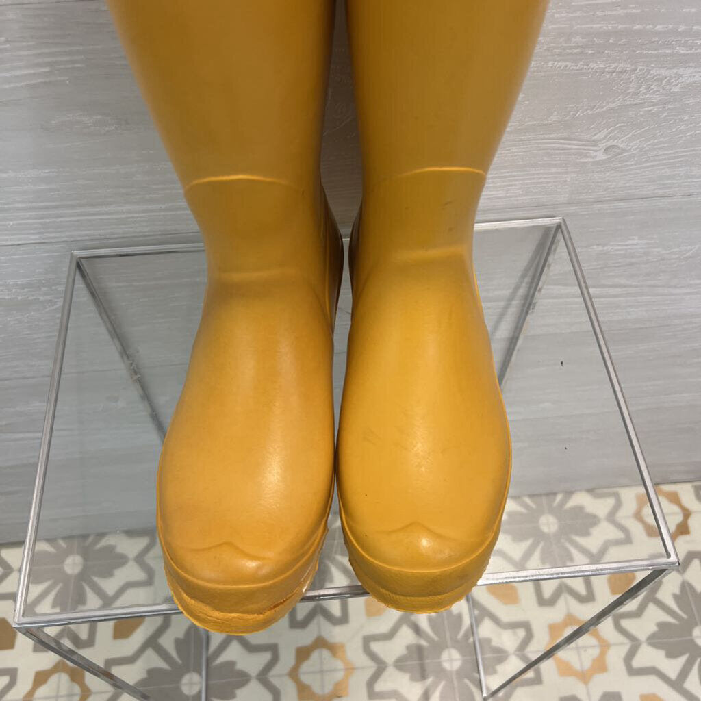 Barbour Yellow Wellington Boots 7