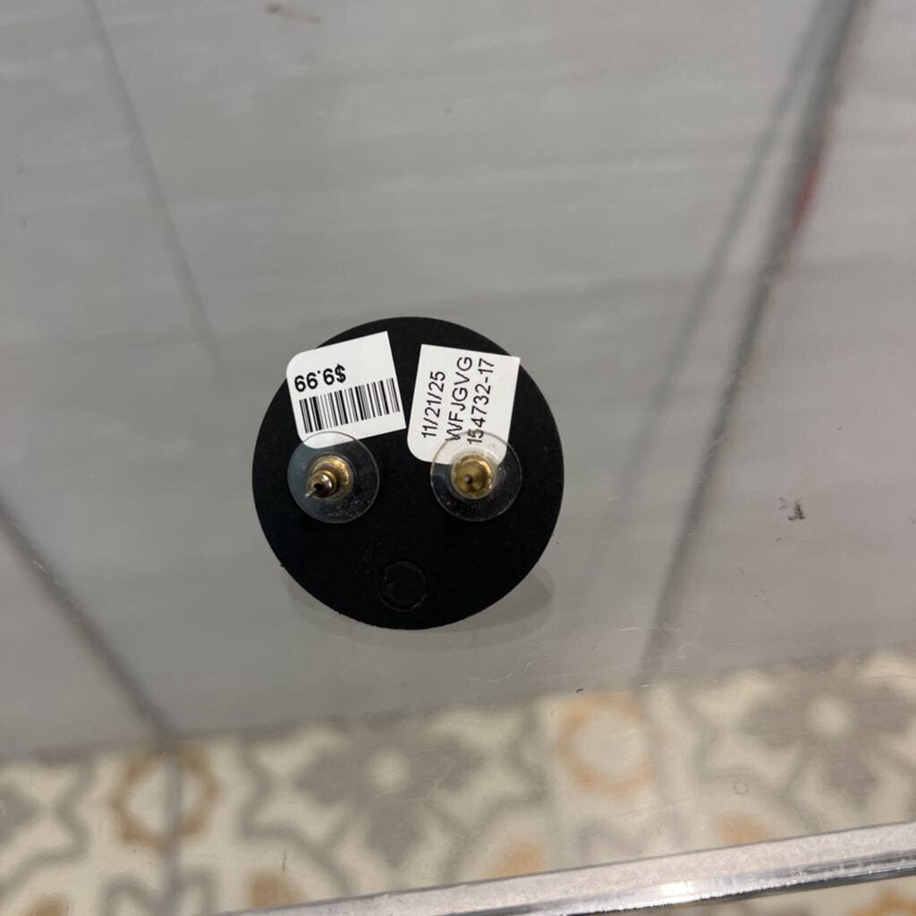 Statement Pearl Stud Earrings