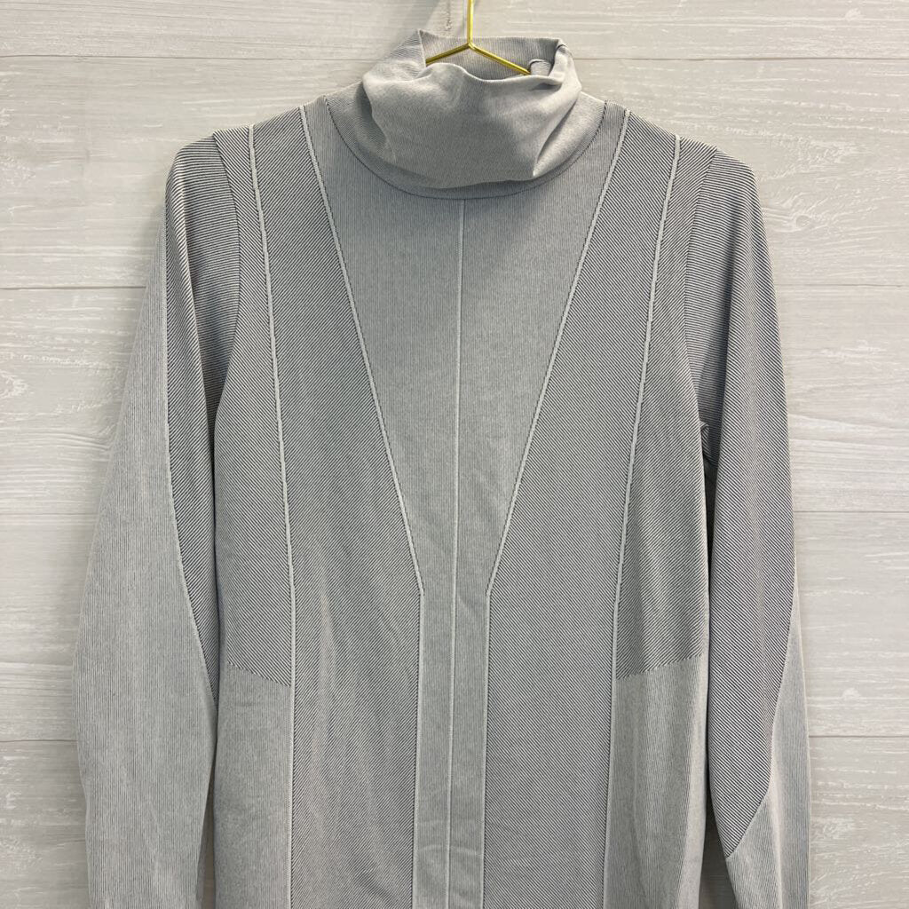 Athleta Black/ White Striped Detail Long Sleeve Turtleneck Top Large