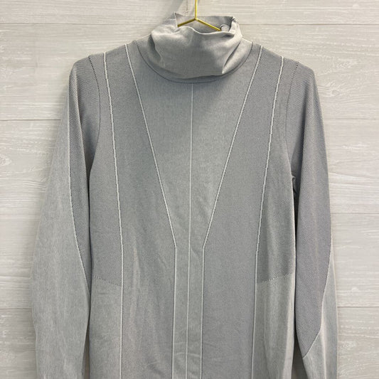 Athleta Black/ White Striped Detail Long Sleeve Turtleneck Top Large