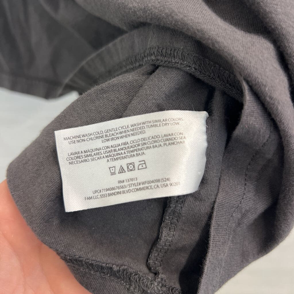 Wild Fox Grey/ Beige Wild and Free Short Sleeve Graphic Tee Large