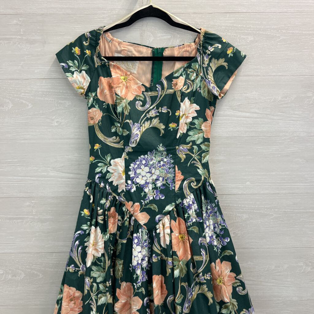 Vintage Lora Lie Green/ Multi Print Short Sleeve Dress 8