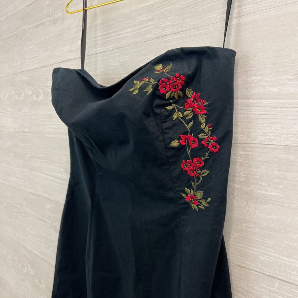 Express Black/ Red Embroidered Flower Strapless Dress 9/10