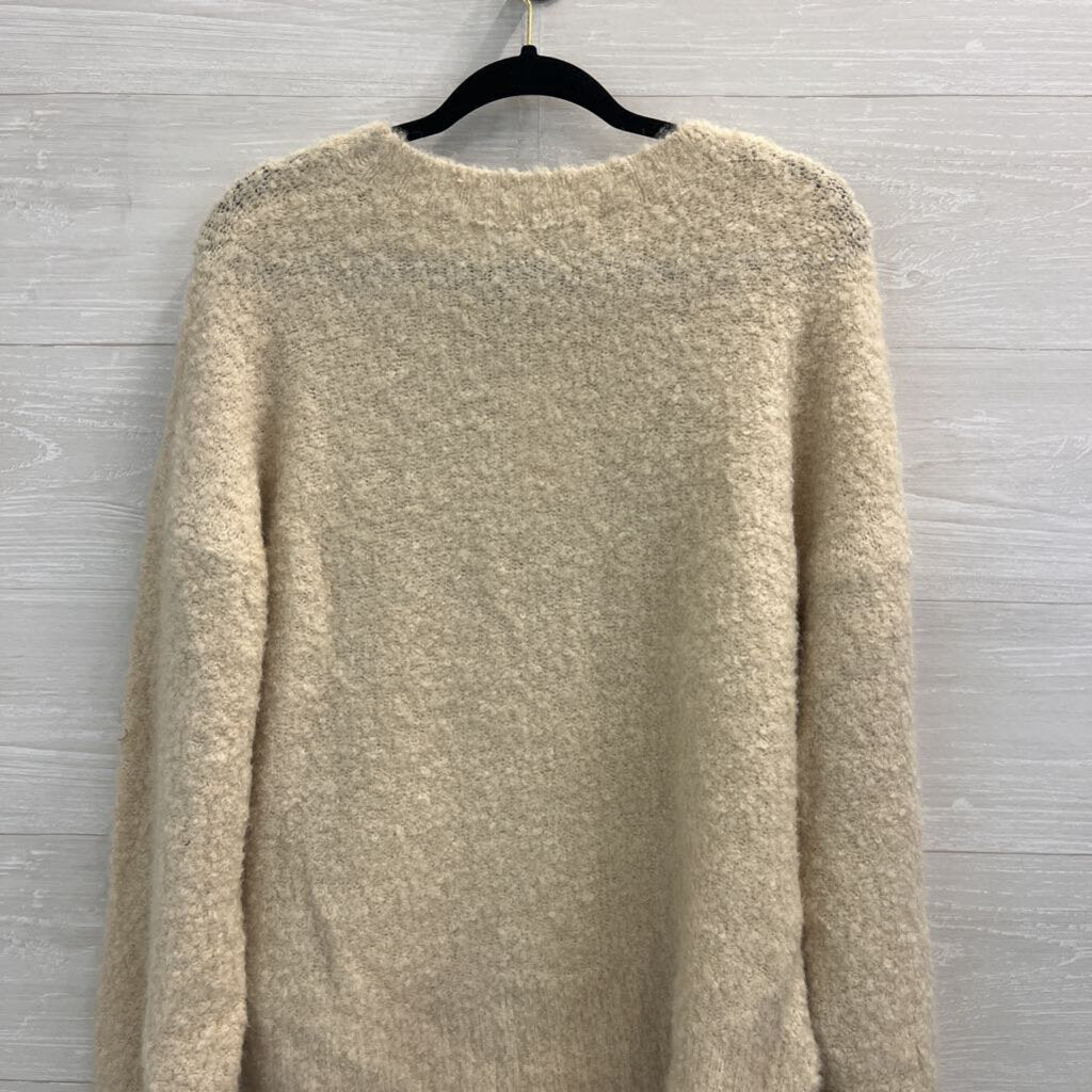 New In Soft Cream Knit Long Sleeve Sweater Small