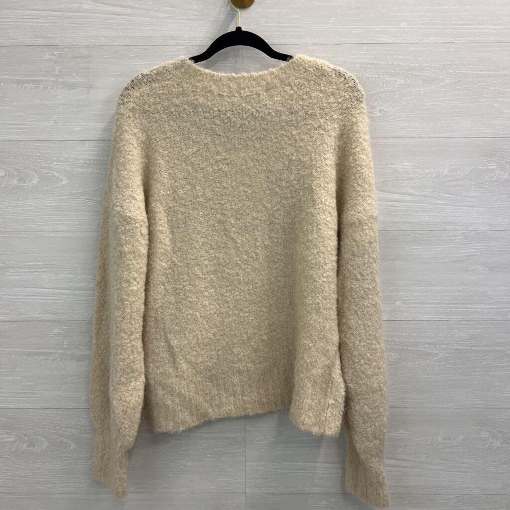 New In Soft Cream Knit Long Sleeve Sweater Small