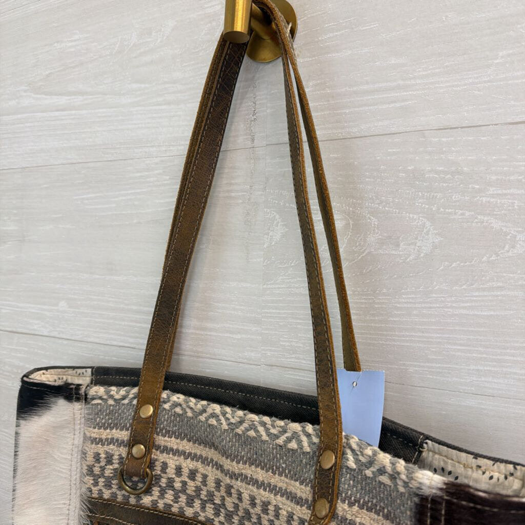 Myra Bag Grey/ Multi Skylar Tote Purse