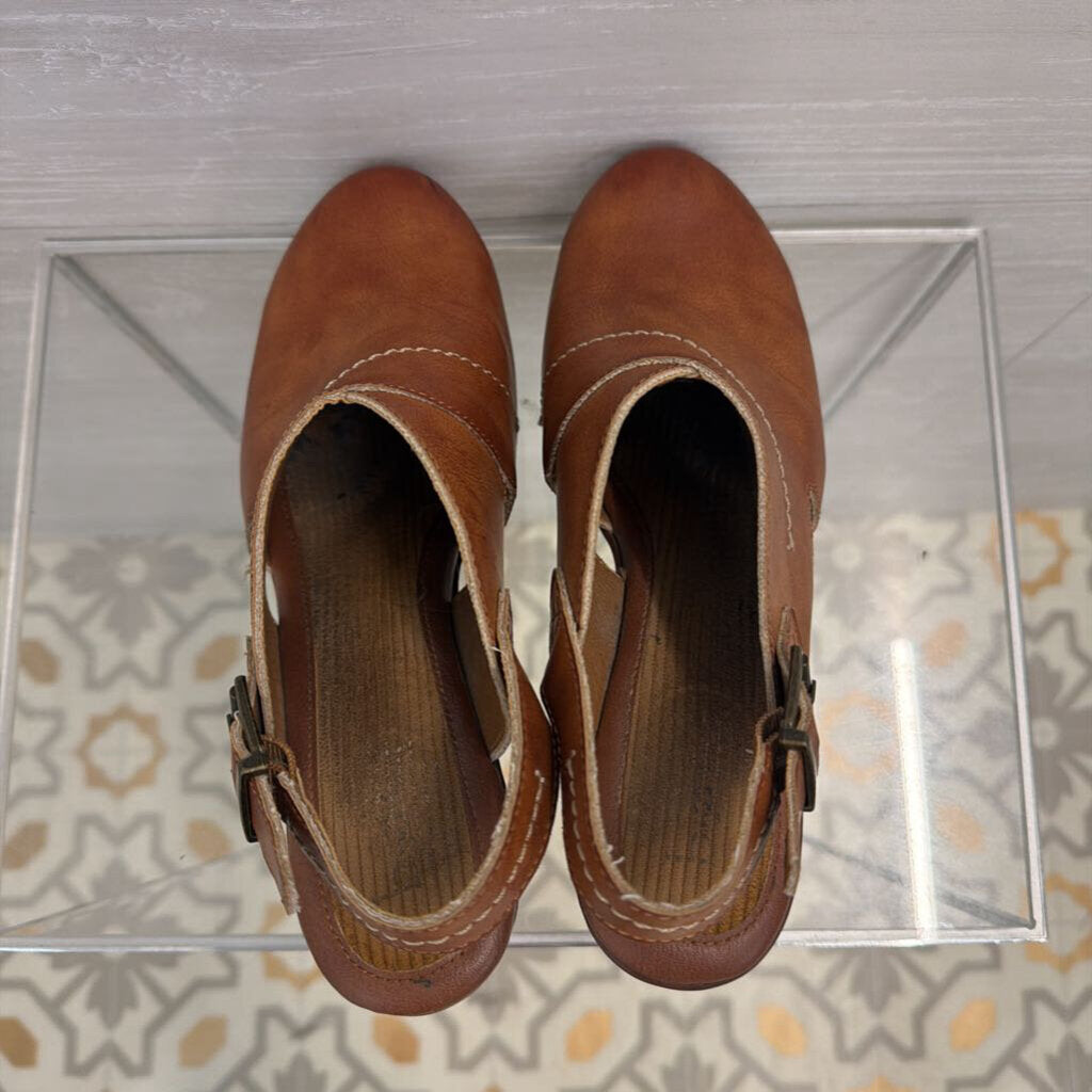 BOC Brown Leather Cecila Platform Clogs 9