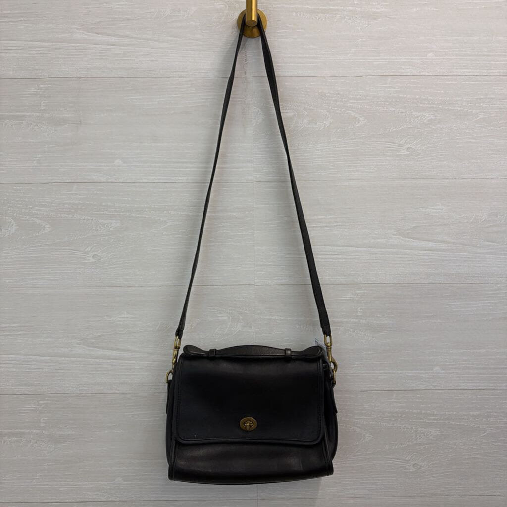 Vintage Coach Black Leather Court Bag